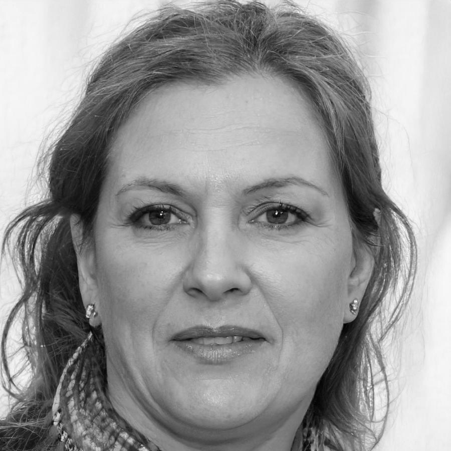 Lisa Weber, Spezialistin für Finanzbildung